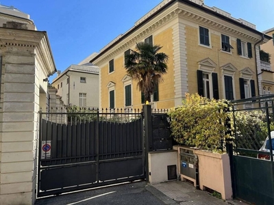 Appartamento di prestigio di 110 m² in vendita Via Lata, 3, Genova, Liguria
