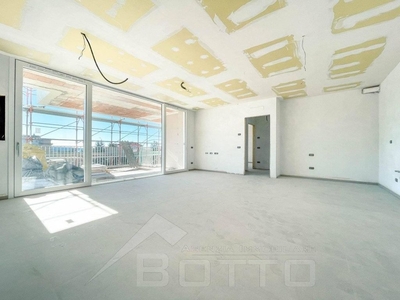 Appartamento di prestigio in vendita Via San Giovanni Bosco, Verbania, Verbano-Cusio-Ossola, Piemonte