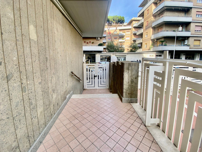 Appartamento in vendita in Lido di Ostia, Italia