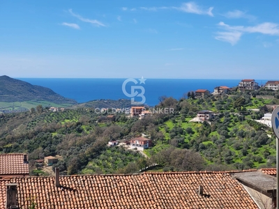 Appartamento in vendita in Ogliastro Cilento, Italia