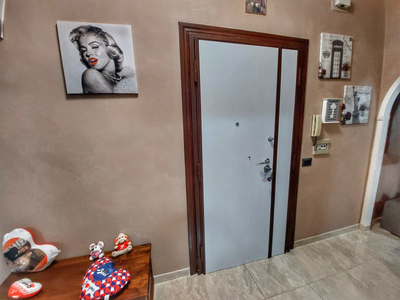 Appartamento in vendita in Pomezia, Italia