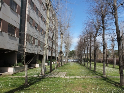 Appartamento in Via Delle Azzorre, 340, Roma (RM)