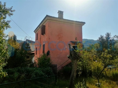 Casa singola da ristrutturare in vendita a Cabella Ligure