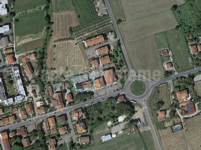 Laboratorio in Vendita a Arezzo, 100'800€, 421 m²