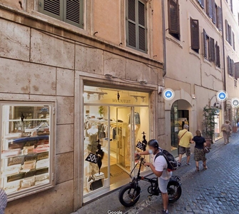 Negozio in vendita a Roma - Zona: Centro Storico