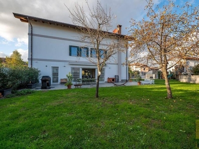 Prestigiosa casa in vendita Tavagnacco, Friuli Venezia Giulia