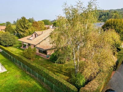 Esclusiva villa in vendita Via Monte Monarco, Malnate, Lombardia