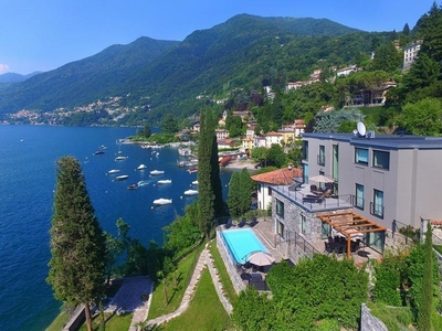 Prestigiosa villa di 499 mq in affitto Riva, Lombardia