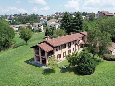 Prestigiosa villa in vendita Via Bastia, 6, Cantù, Como, Lombardia