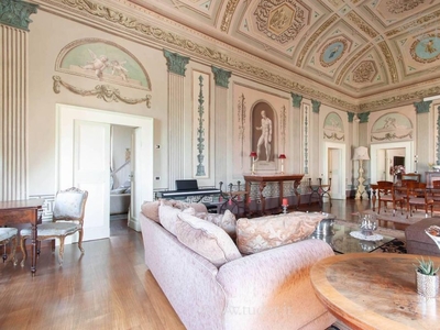 Prestigioso appartamento di 240 m² in vendita Via Galeazzo Alessi, 14, Assisi, Perugia, Umbria
