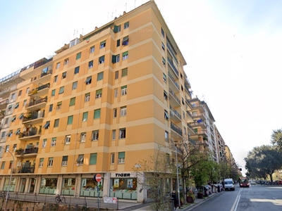 Trilocale in Vendita a Roma, 219'000€, 75 m²