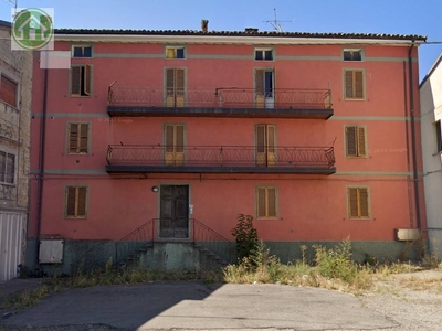 Vendita Casa indipendente Via Giardini, Pavullo nel Frignano