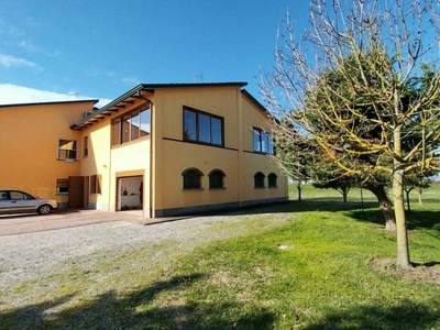 Villa plurifamiliare via Valli, Calderara di Reno