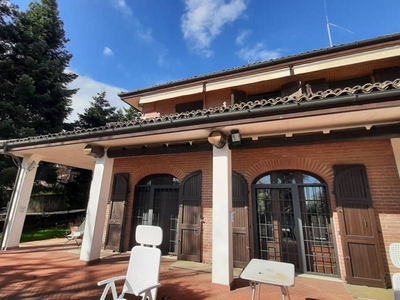 Villa unifamiliare, ottimo stato, 280 m², Martiri Di Pizzocalvo, San Lazzaro di Savena