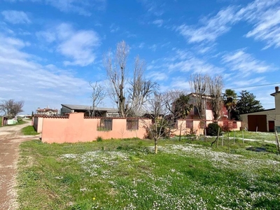 Villa unifamiliare via Benedetto Croce 14, Centro, Casirate d'Adda