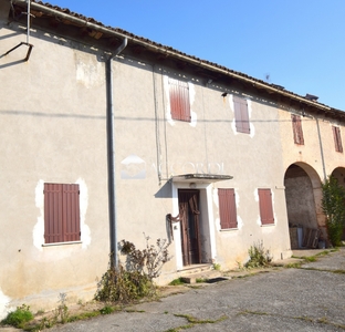 rustico / casale in vendita a Trevignano