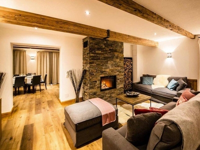 Amber Chalet 5 Bedrooms Monclassico