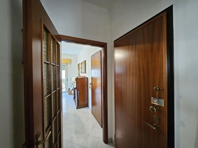 Appartamento di 90 mq in affitto - Palermo