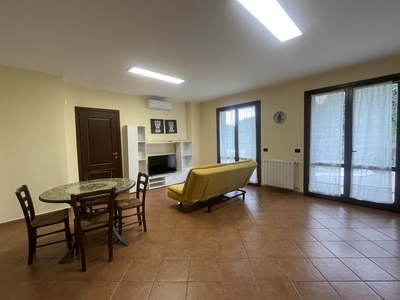 Appartamento in affitto a Pedara Catania