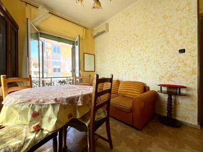 Appartamento in Affitto ad Catanzaro - 420 Euro