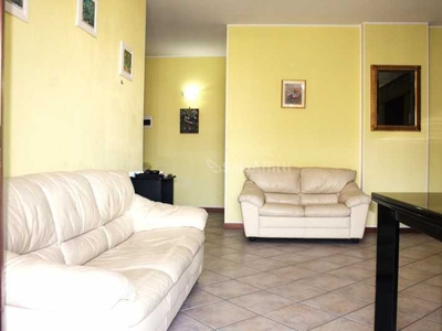 Appartamento in Affitto ad Parabiago - 850 Euro