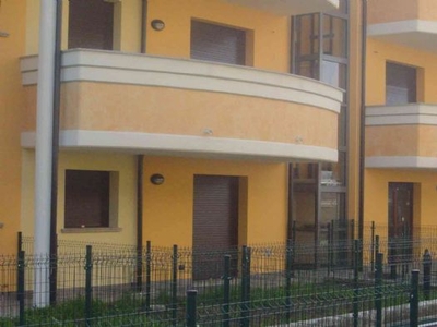 Appartamento in Cambiago Via Carlo Porta a Cavenago di Brianza