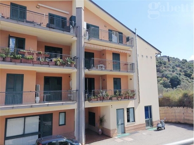 Appartamento in Circonvallazione Monaci, 1 A, Sant'Agata di Militello (ME)