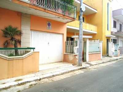 appartamento in vendita a Casarano