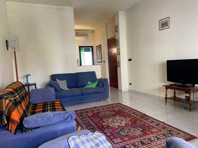 Appartamento in Vendita a Livorno, zona Stazione - Porta a terra, 188'000€, 110 m²