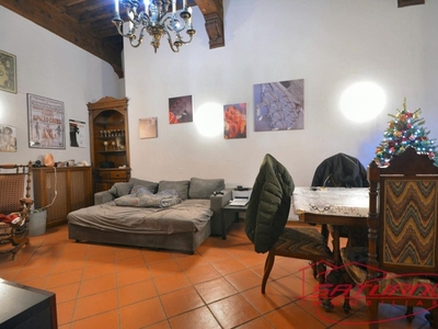 Appartamento in Vendita a Lucca, 375'000€, 170 m²