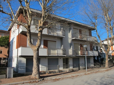 Appartamento in vendita a Ravenna Lido Di Classe