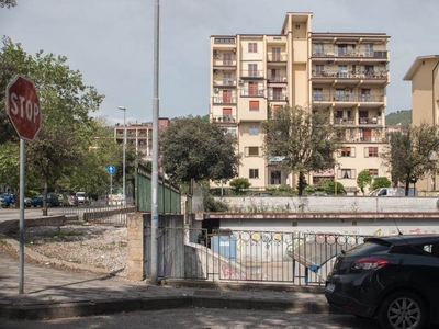 Appartamento in vendita a Salerno Pastena