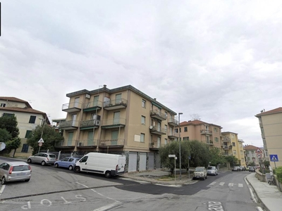 Appartamento in vendita a Vado Ligure Savona