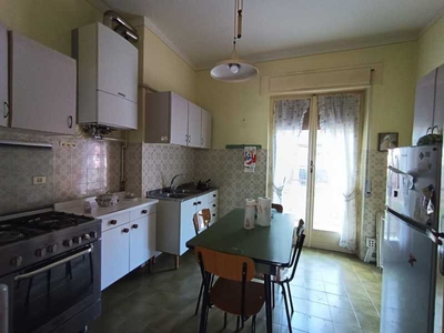 Appartamento in Vendita ad Barga - 95000 Euro