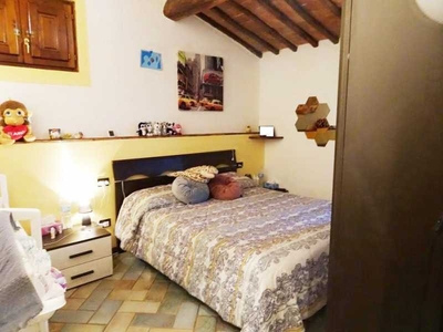 Appartamento in Vendita ad Calcinaia - 75000 Euro