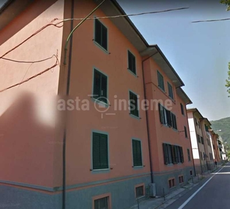 Appartamento in Vendita ad Castelnuovo di Garfagnana - 24375 Euro