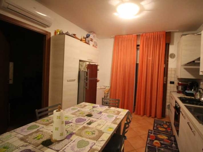 Appartamento in Vendita ad Cavarzere - 65000 Euro