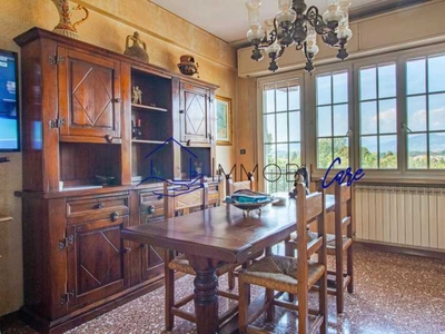 Appartamento in Vendita ad Lucca - 143000 Euro