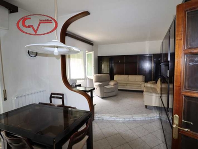 Appartamento in Vendita ad Montevarchi - 180000 Euro