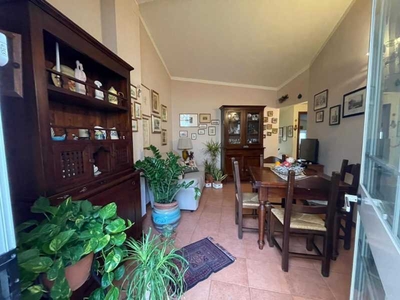 Appartamento in Vendita ad Porcari - 150000 Euro