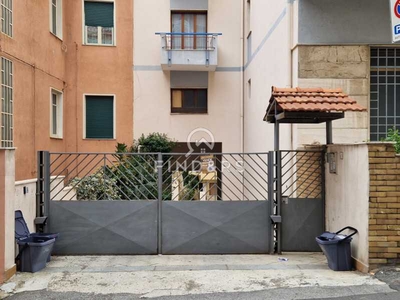 Appartamento in Vendita ad Reggio di Calabria - 100000 Euro