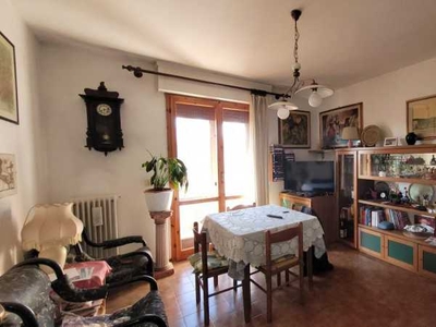 Appartamento in Vendita ad San Giuliano Terme - 149000 Euro