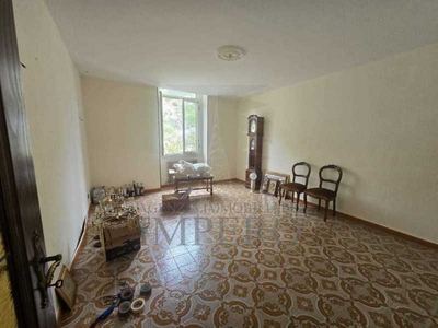 Appartamento in Vendita ad Ventimiglia - 185000 Euro
