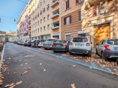 Appartamento in Via Messina, Roma (RM)