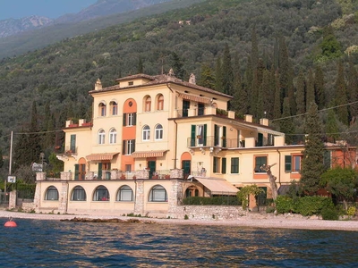 Appartamento vacanza per 6 Persone ca. 90 qm in Castelletto di Brenzone, Lago di Garda (sponda orientale del Lago di Garda)