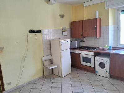 Bilocale in Vendita a Livorno, 65'000€, 40 m²