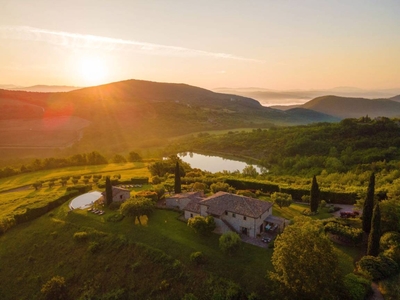 Casa a Perugia con giardino, idromassaggio e terrazza