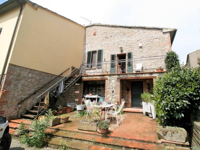 casa in vendita a Roccatederighi