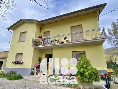 Casa indipendente in vendita a Cesena