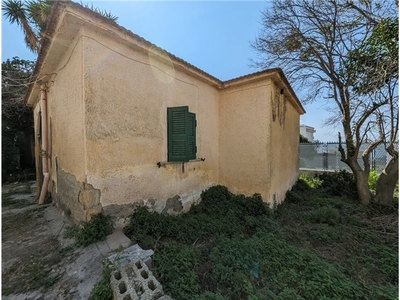 Casa Indipendente in Via Panoramica, 00, Monte di Procida (NA)